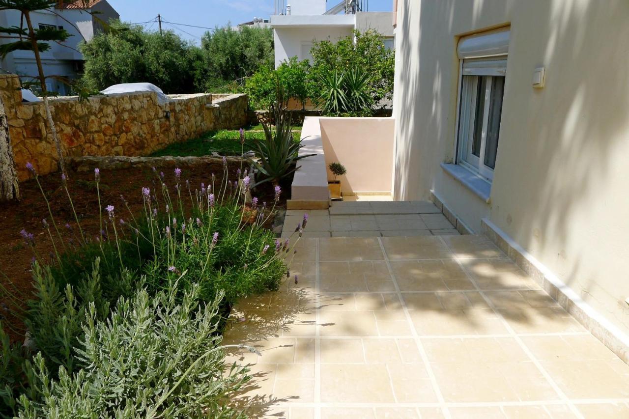Maria & Manos Guest House, Agios Onoufrios Beach Exterior photo
