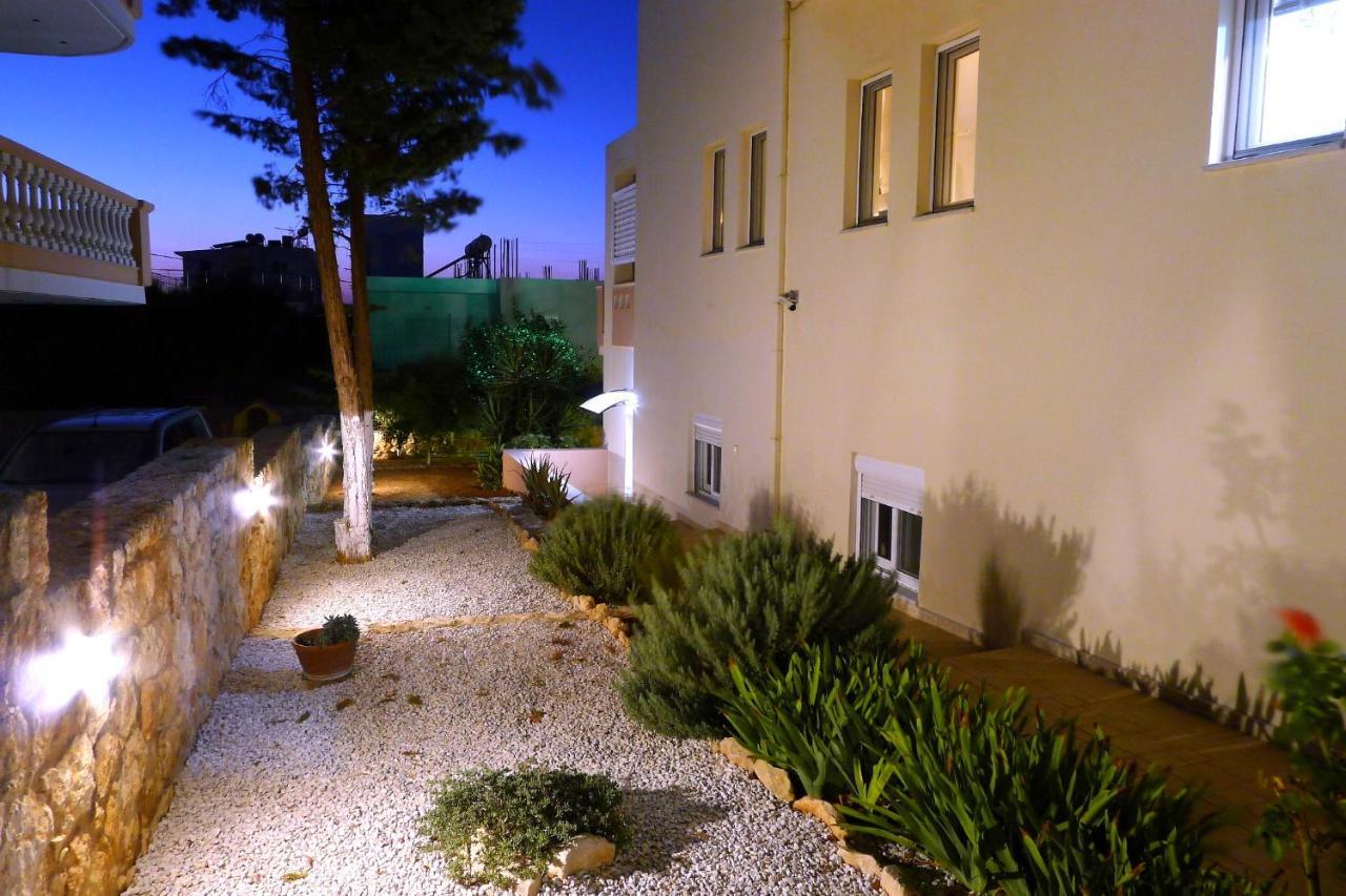 Maria & Manos Guest House, Agios Onoufrios Beach Exterior photo
