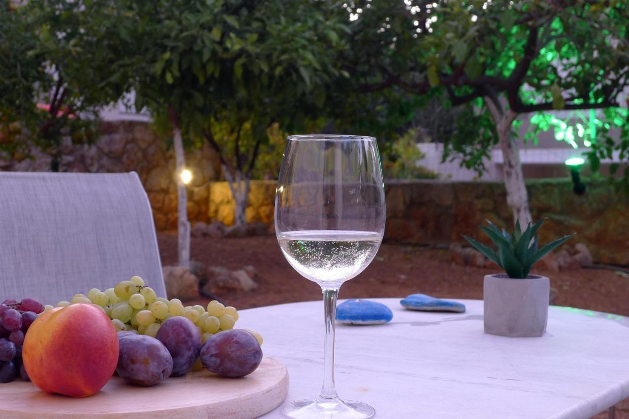 Maria & Manos Guest House, Agios Onoufrios Beach Exterior photo